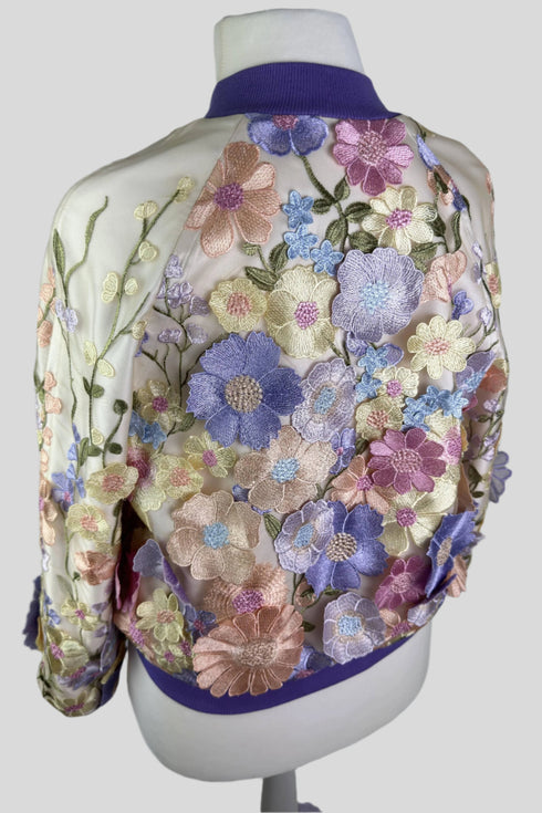 AURELIA FLOWER